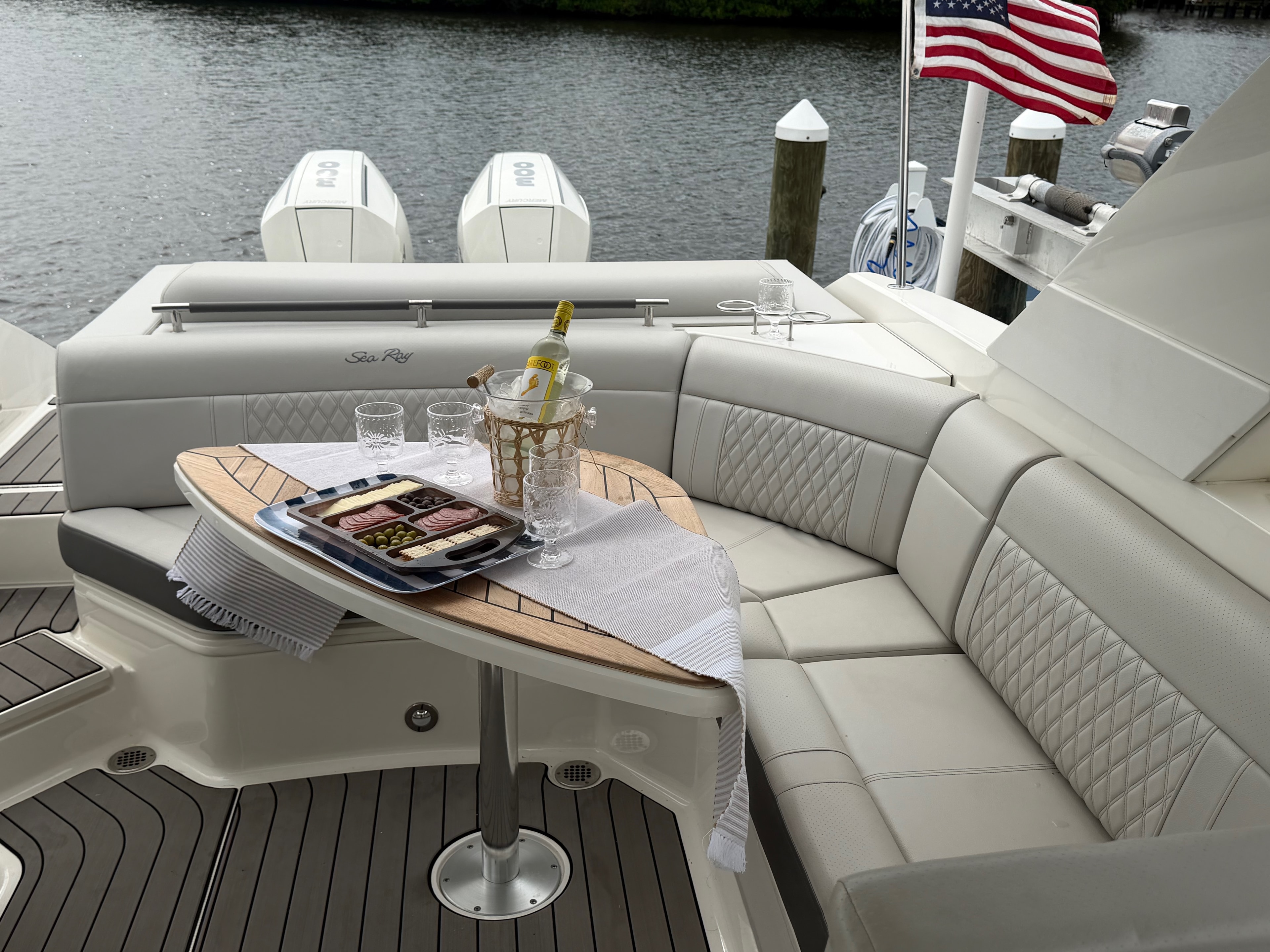 Sea Ray SLX 310 — photo 4